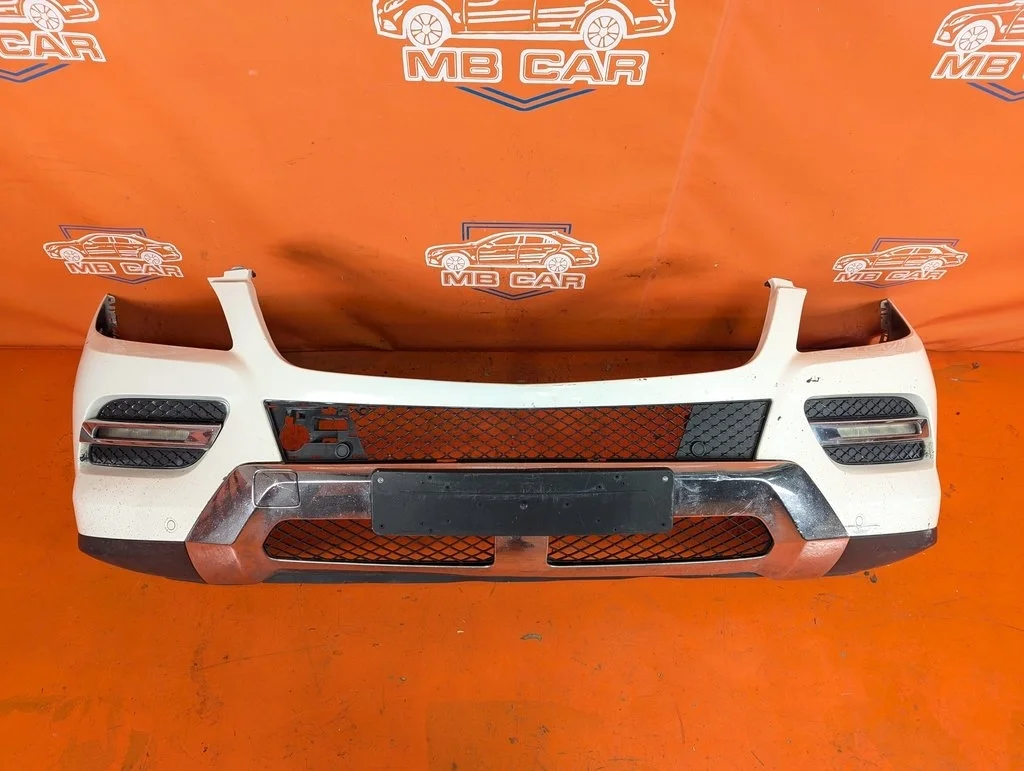 Бампер передний Mercedes-Benz