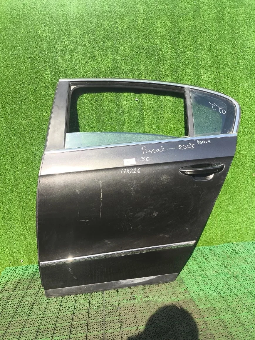 Дверь VOLKSWAGEN PASSAT B6 2005- задняя седан левая серая б/у PASSAT B6(2005-2010)