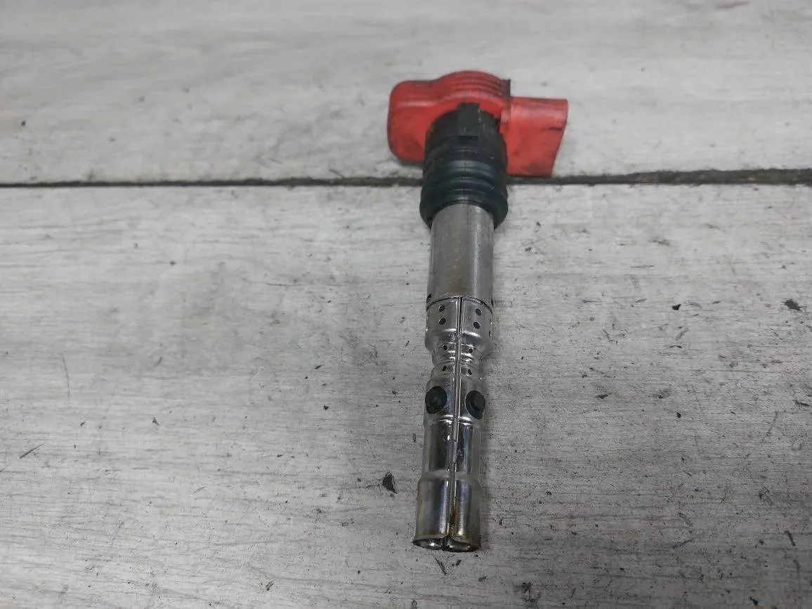 катушка зажигания Audi A6 4F/C6