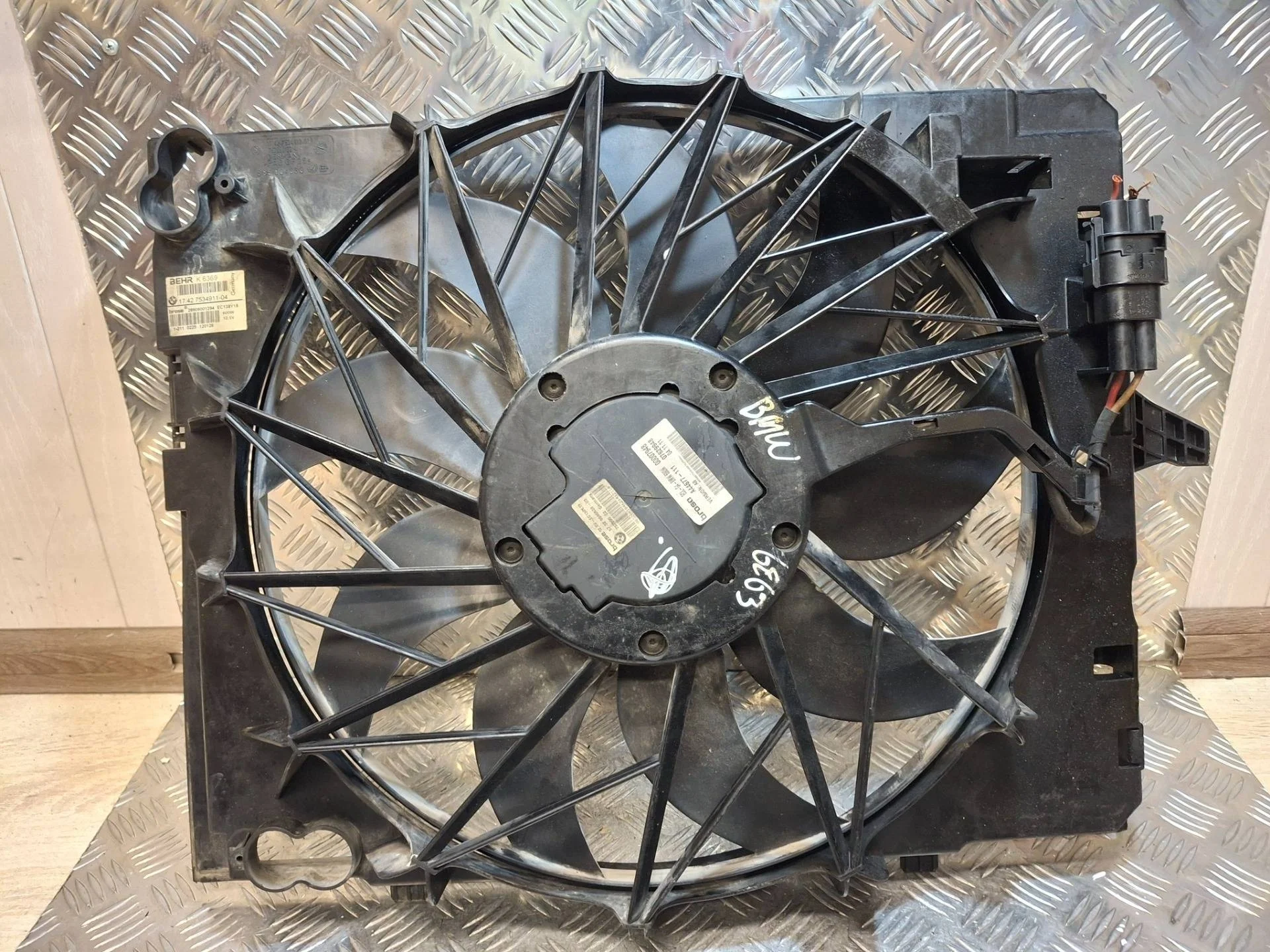вентилятор охлаждения BMW 5 E60/E61
