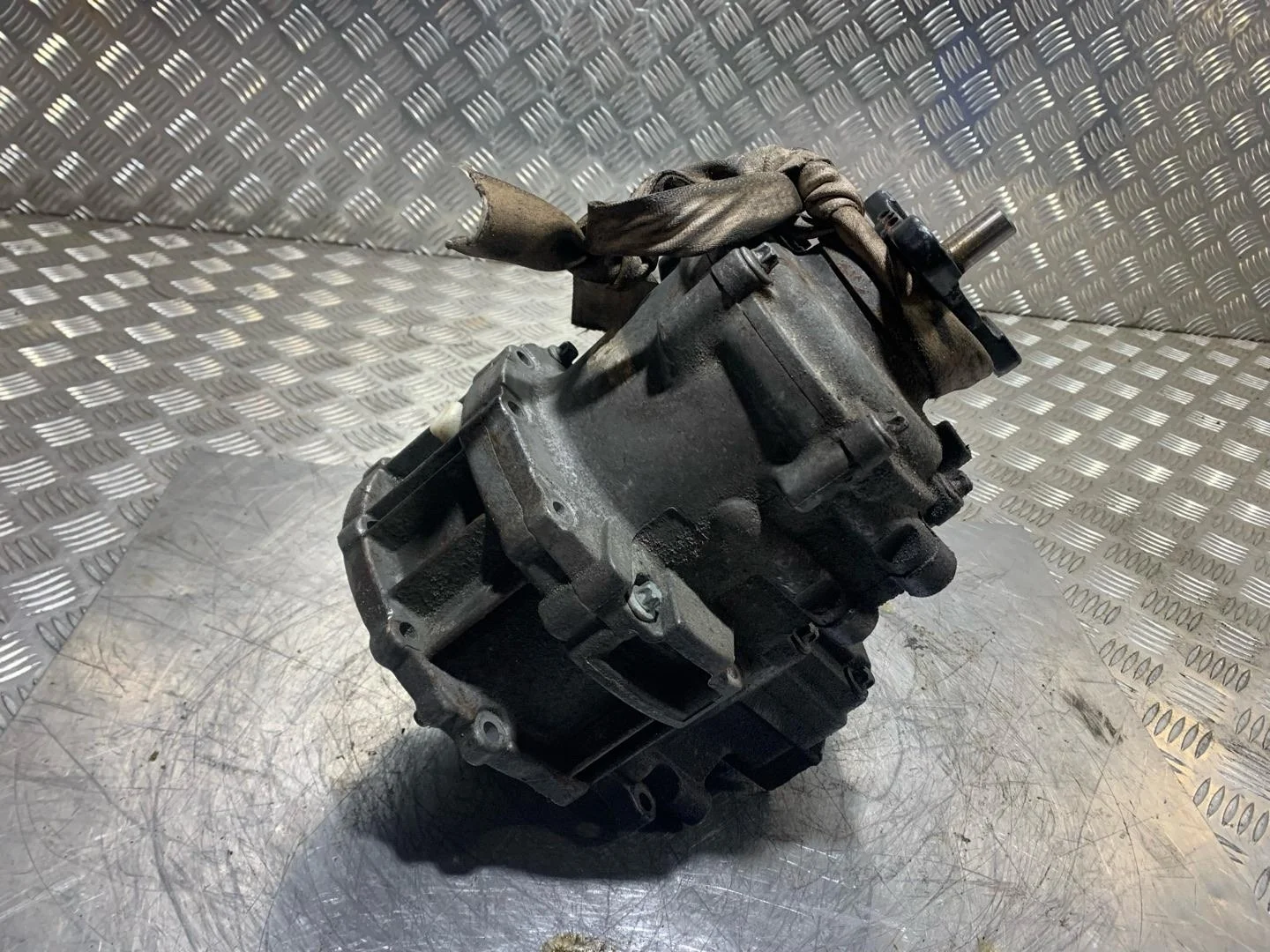 раздаточная коробка Mercedes-Benz C W203/S203/CL203