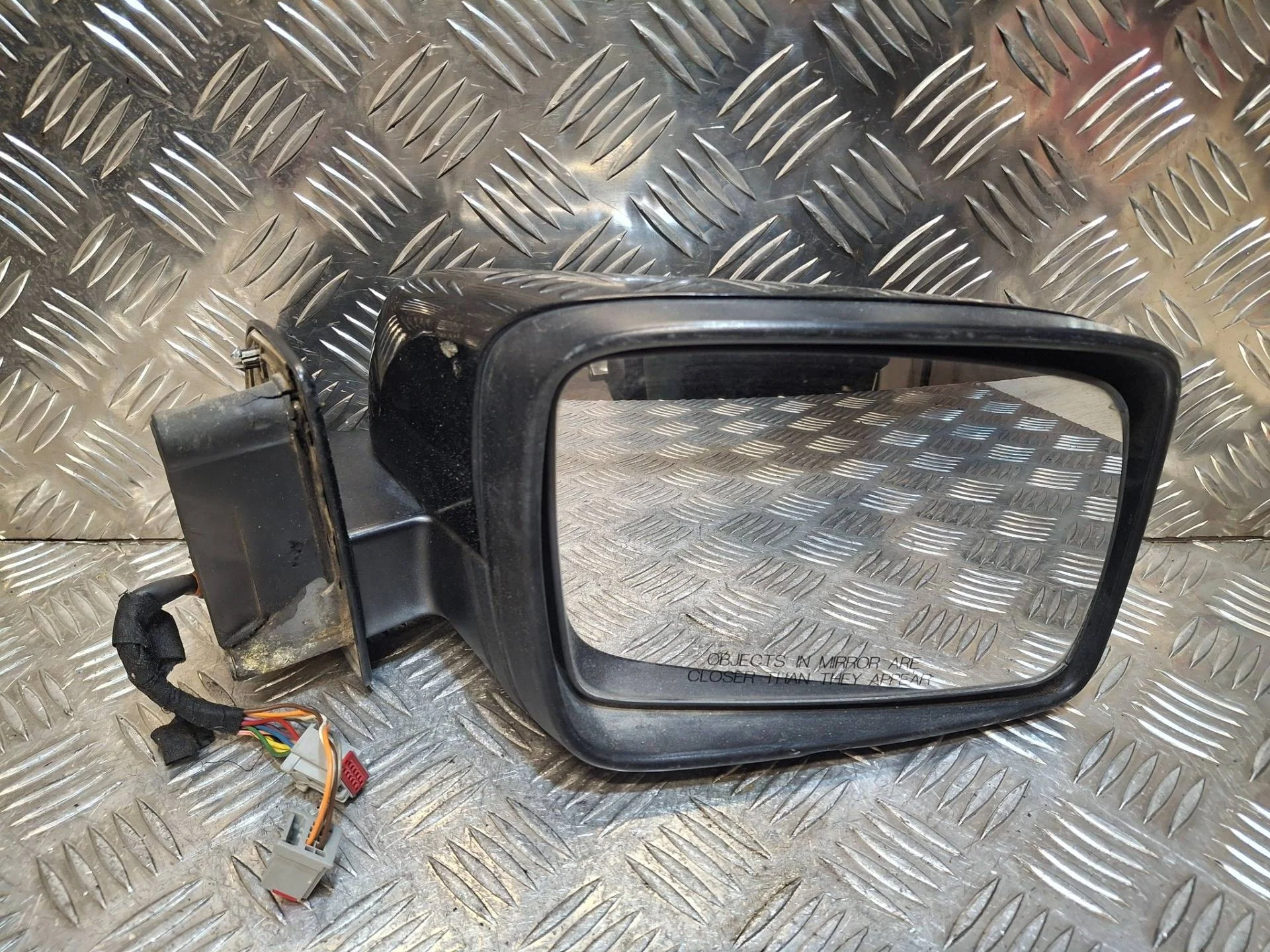 зеркало наружное правое Land Rover Discovery 3 L319  черный