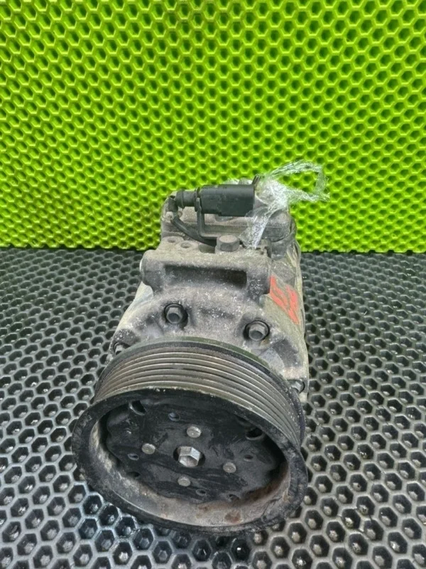 Компрессор кондиционера VW Touareg 1 2006 1P1