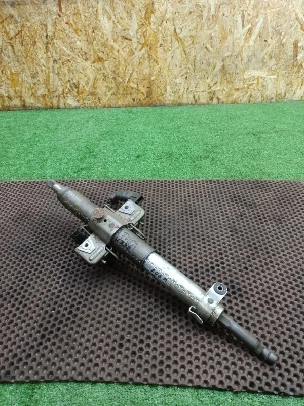 Колонка рулевая Opel Zafira 2005-2012 B