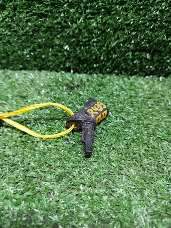 Датчик abs Volvo V40 2012-2019 / Cross Country