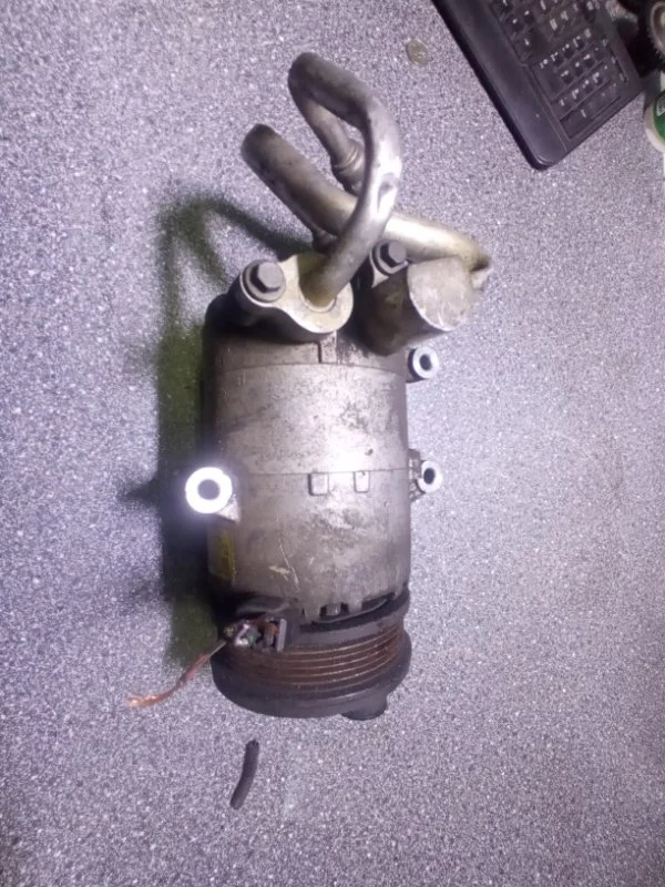 Компрессор кондиционера Ford Mondeo 4