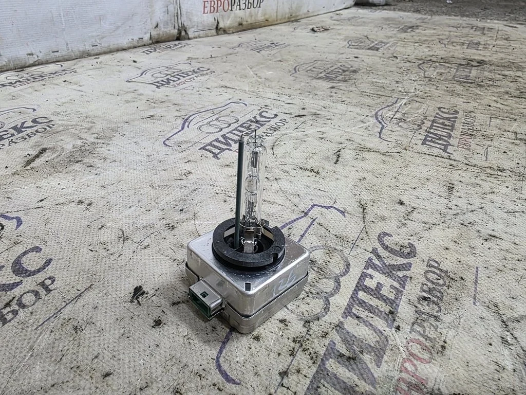 ксеноновая лампа Audi Q7 2005-2015 - -