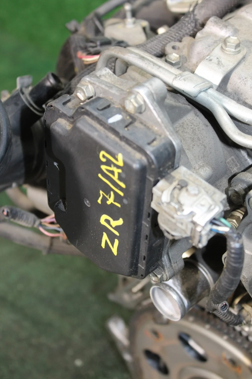 Б.у. блок управления клапанами/ vavematic TOYOTA NOAH ZRR70 TOYOTA NOAH ZRR70 2.0 2011