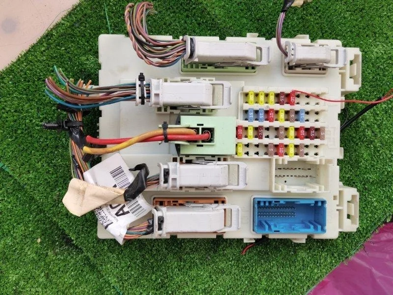 Блок предохранителей Ford Focus 3 2013 дорестайлинг