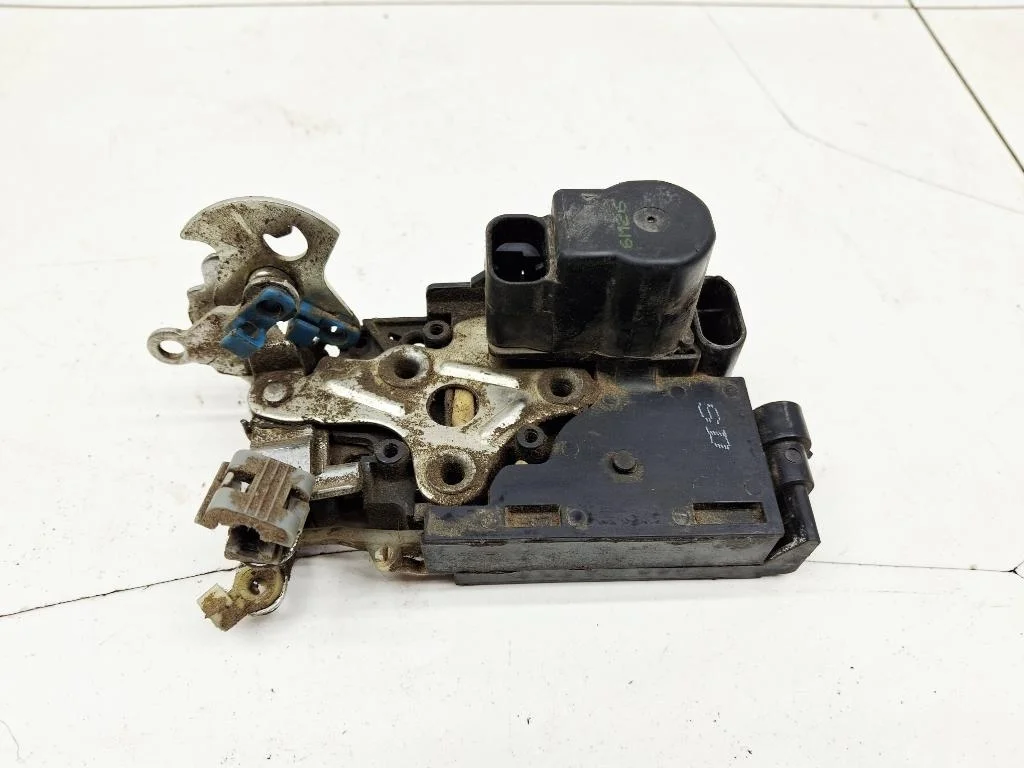 Замок двери передней левой Chevrolet Lacetti 2007 J200