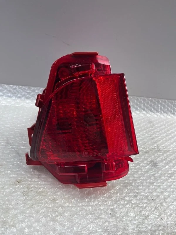 Фара противотуманная Lexus LX 570 2016-2021 8145660100 URJ202 3UR-FE 5.7, задняя левая