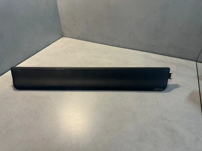 Накладка на порог салона Volvo XC60 2012 31306757 1 D5244T17, левая