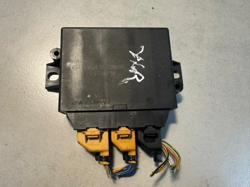 Блок управления парктроником Volvo XC60 31314525