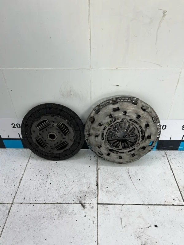 Корзина сцепления Ford Tranzit 1528774