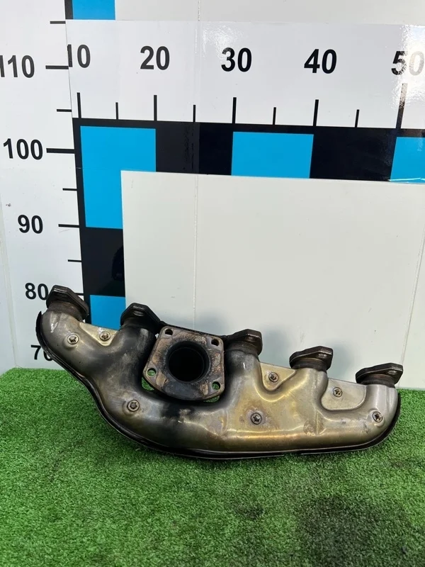 Коллектор выпускной Volkswagen Transporter 070253017A T5