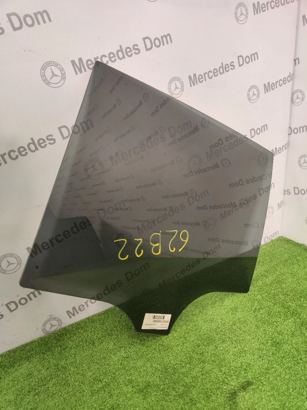 Стекло двери задней левой Mercedes-Benz GLC-класс X253 (2015—2019)