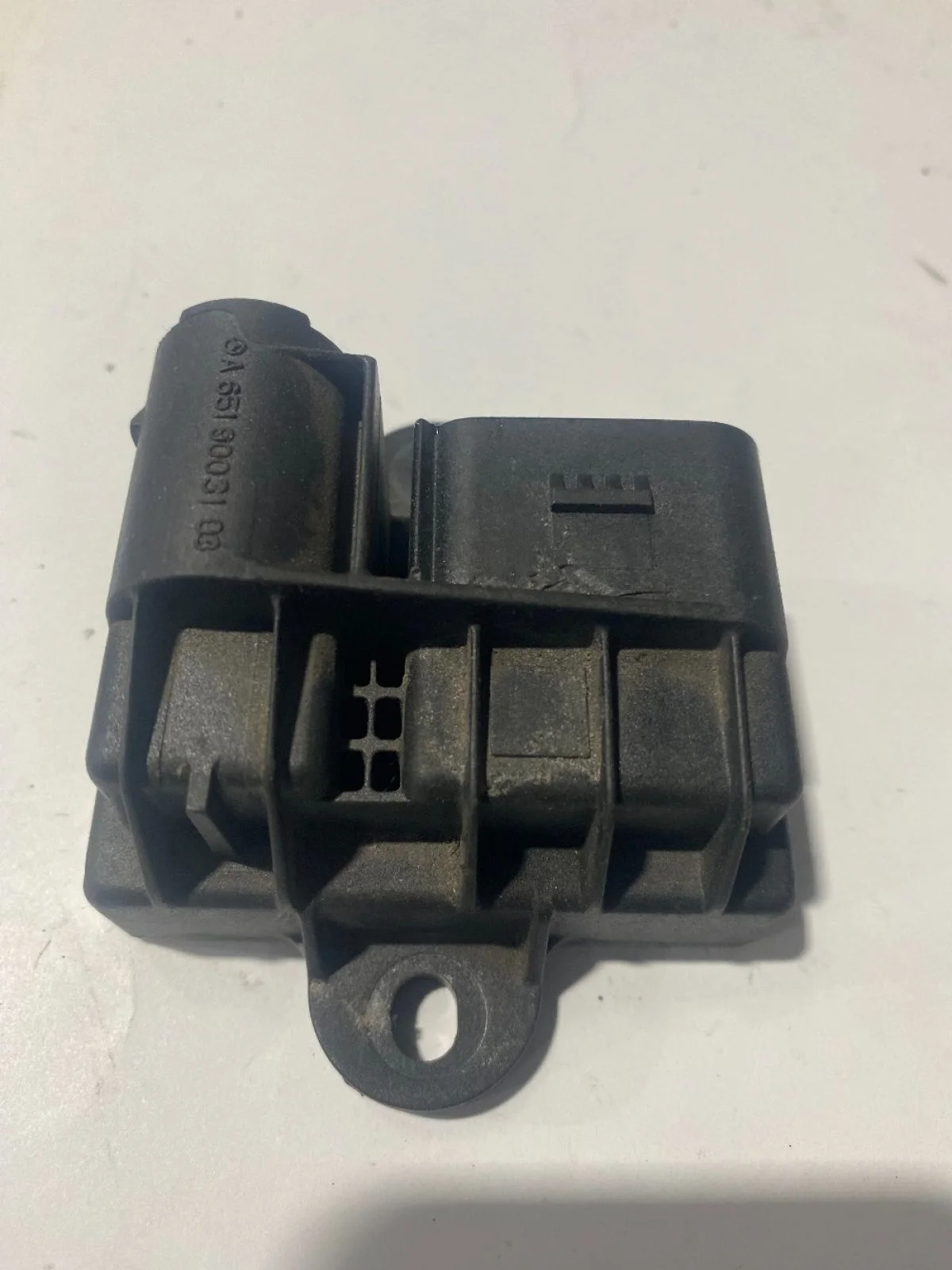 Блок накала свечей Mercedes-Benz Sprinter W906 (2006—2019)