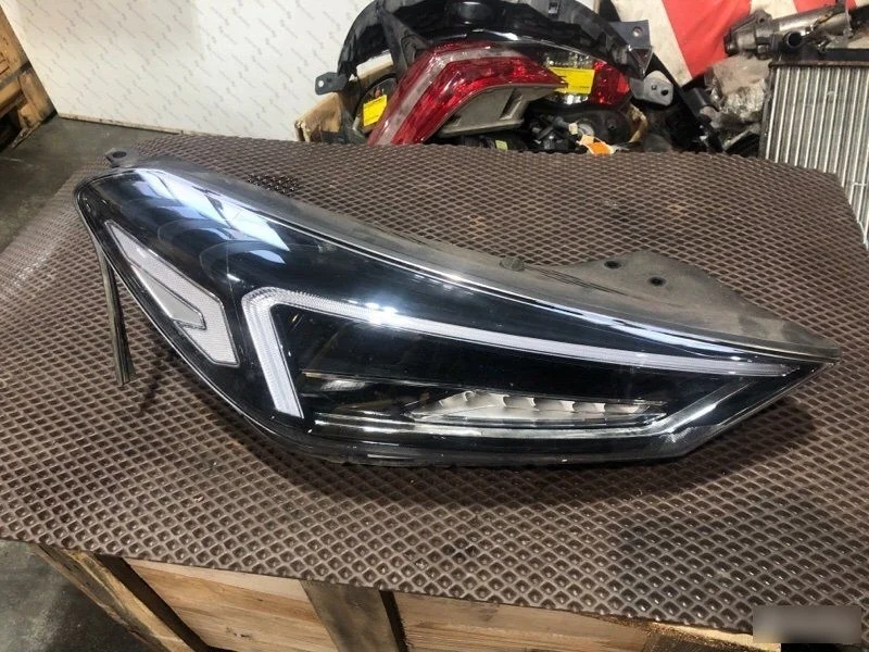 Фара правая Hyundai Tucson III рестайлинг (2018—2021)