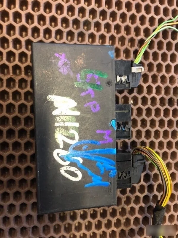 Блок управления парктрониками BMW X5 E70 (2006—2010)