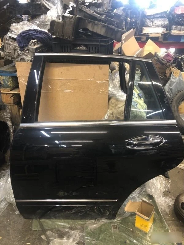 Дверь задняя левая Mercedes-Benz R-класс W251 (2005—2007)