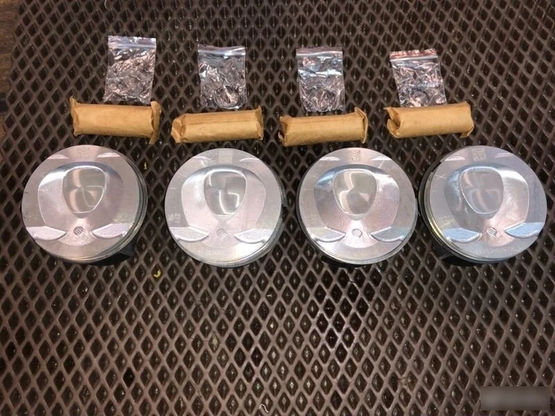 Поршень Mercedes-Benz C-класс W204/S204 (2006—2011)