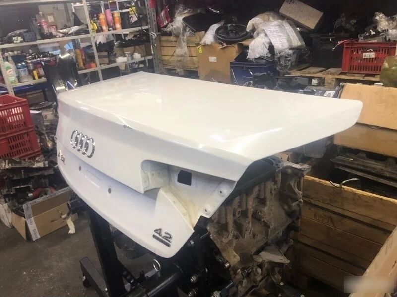 Крышка багажника Audi A8 D4 (2010—2014)