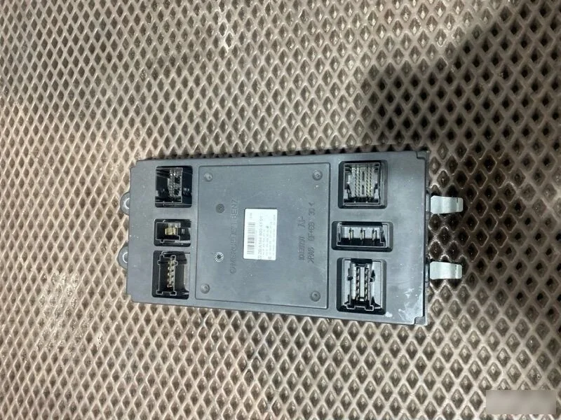 Блок предохранителей Mercedes-Benz M-класс W164 рестайлинг (2008—2011)