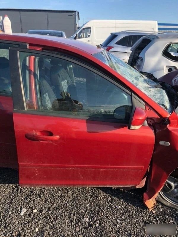 Дверь боковая передняя правая Ford Focus II (2005—2008)