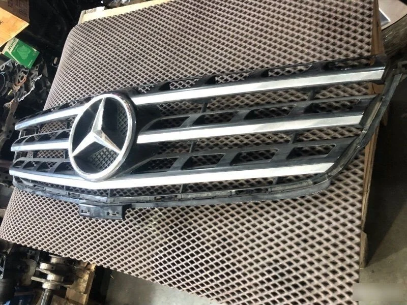 Решетка радиатора Mercedes-Benz M-класс W166 (2011—2015)