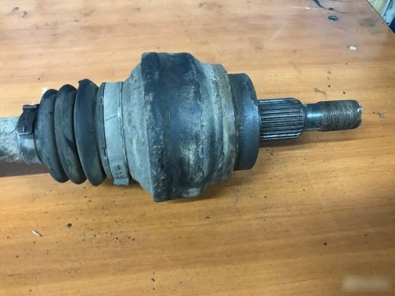 Привод задний Mercedes-Benz M-класс W166 (2011—2015)