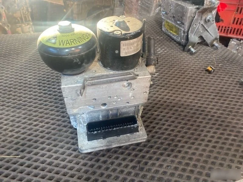 Блок abs Mercedes-Benz E-класс W211/S211 (2002—2006)