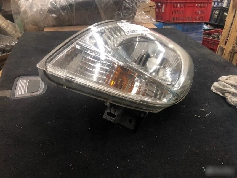 Фара правая Renault Kangoo I (1997—2003)