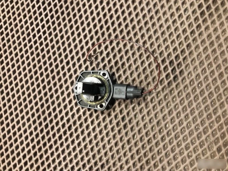 Датчик уровня масла Skoda Yeti I рестайлинг (2013—2018)