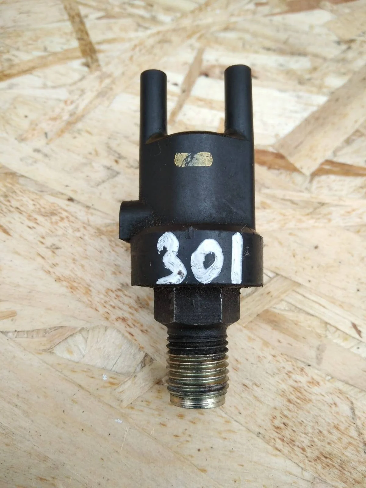 Клапан давления ГУР Toyota Land Cruiser 100/LX470