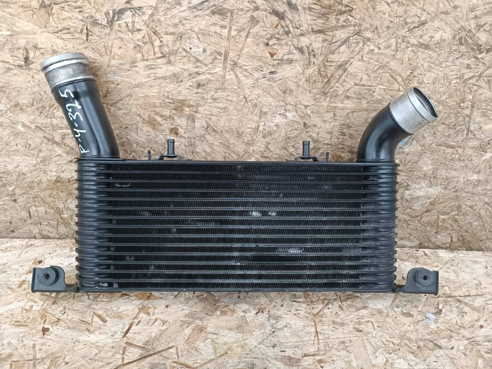 Радиатор интеркулера Mitsubishi Pajero 4 4M41