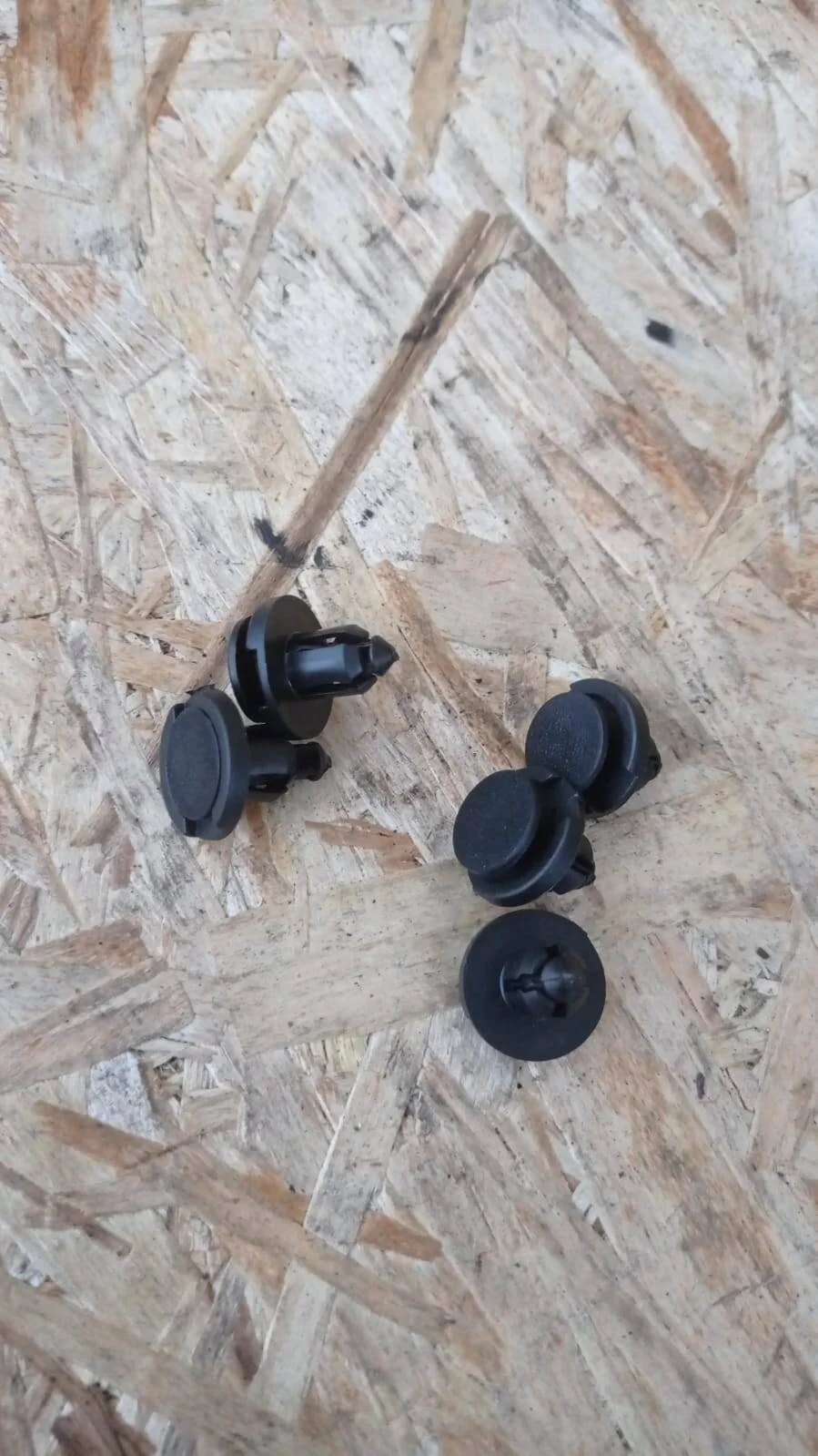 Пистон Mitsubishi