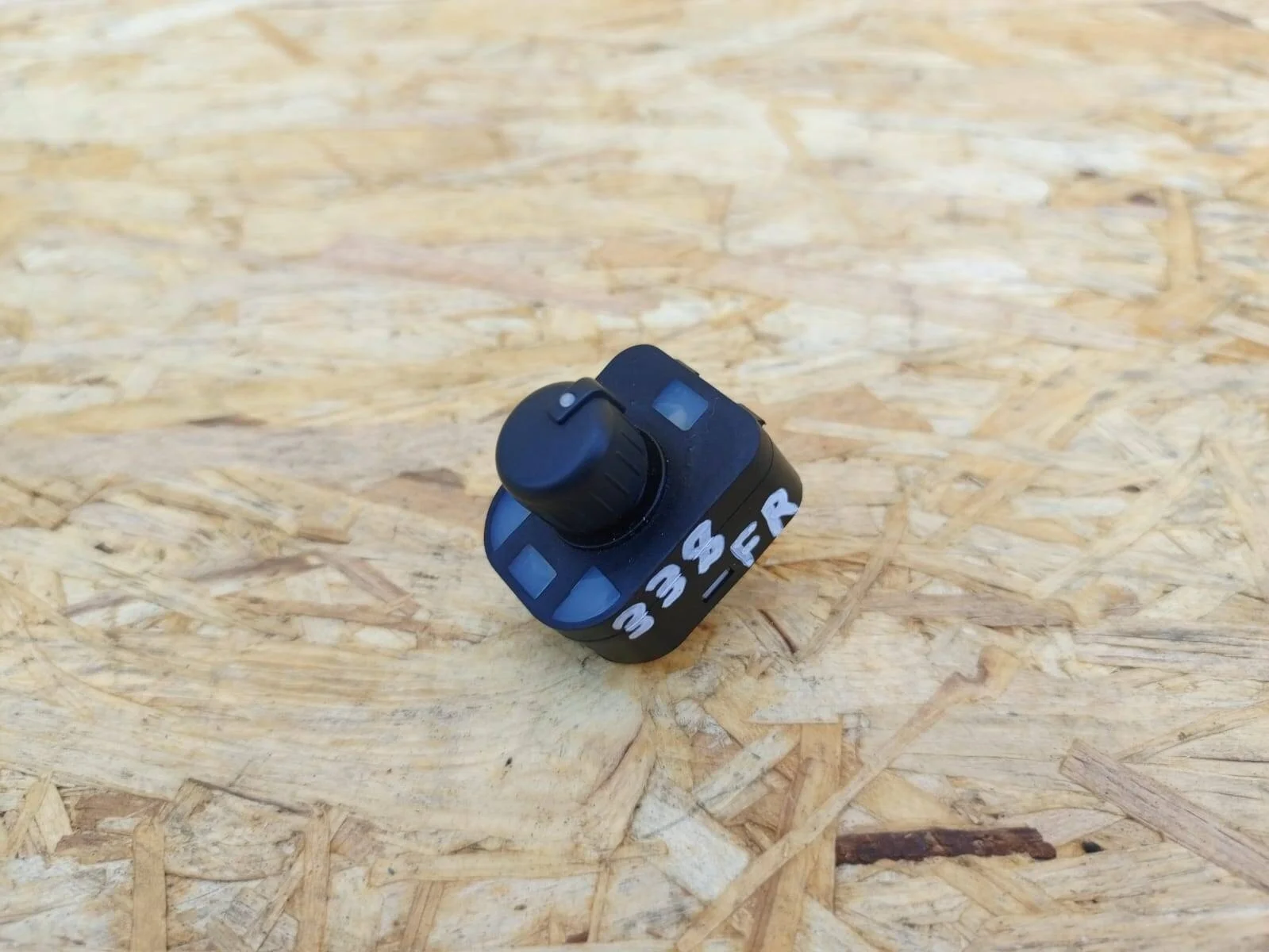 Кнопка регулировки зеркал Audi A6 C6 4F