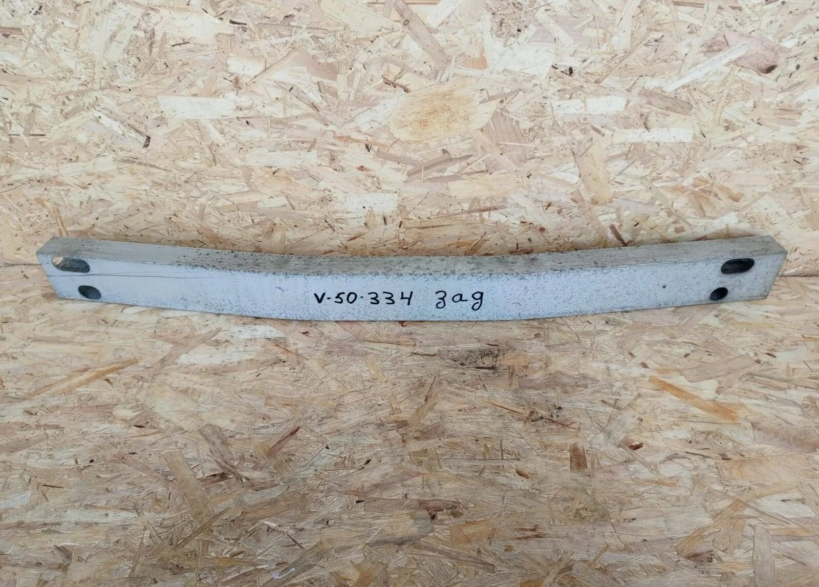 Усилитель бампера Toyota Camry V50 задний