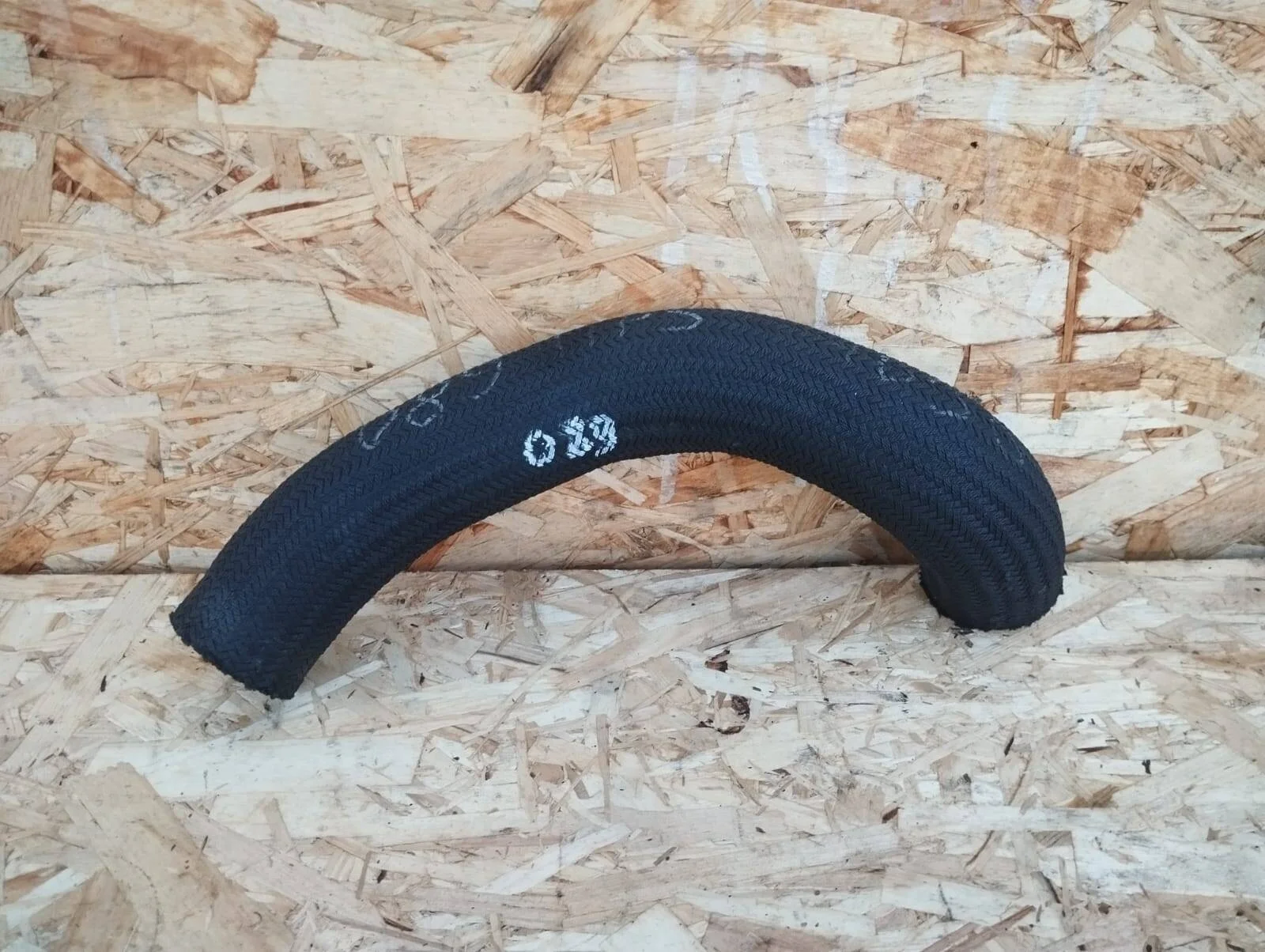 Патрубок интеркулера Mitsubishi Pajero Sport K9