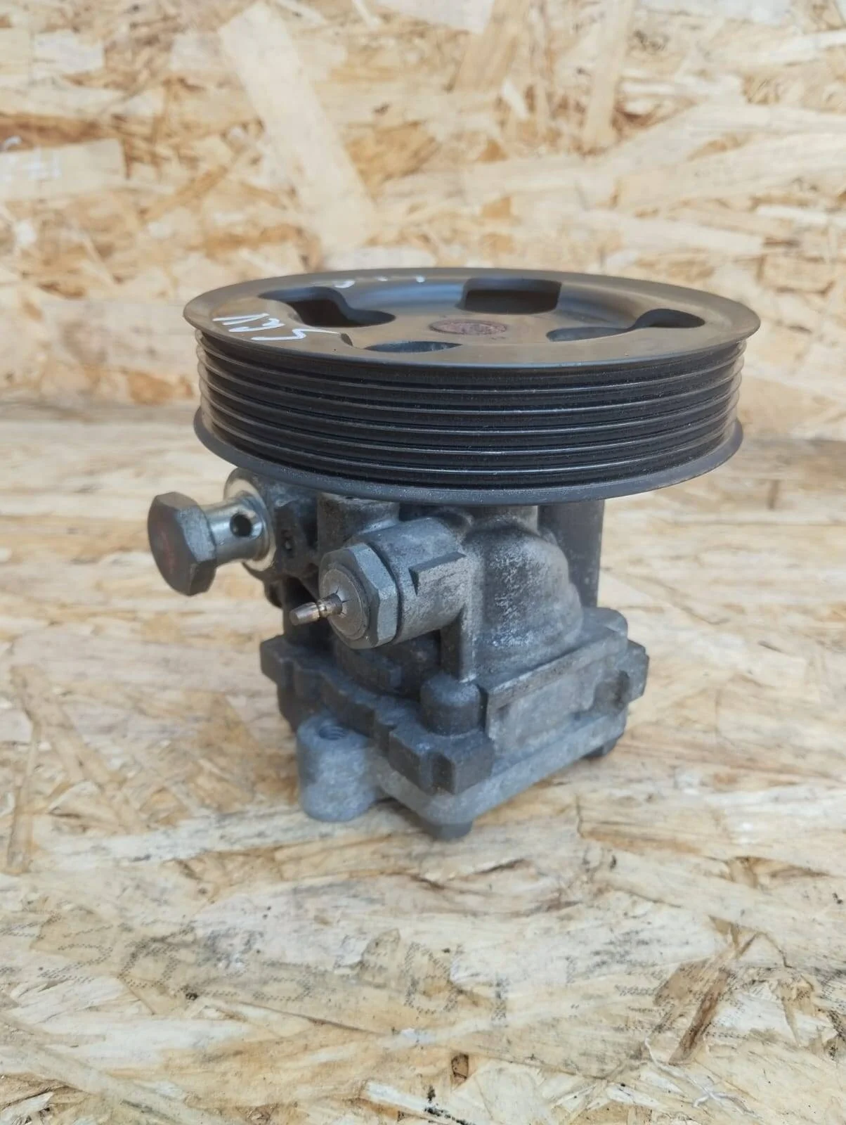 Насос гидроусилителя Suzuki Grand Vitara N32A