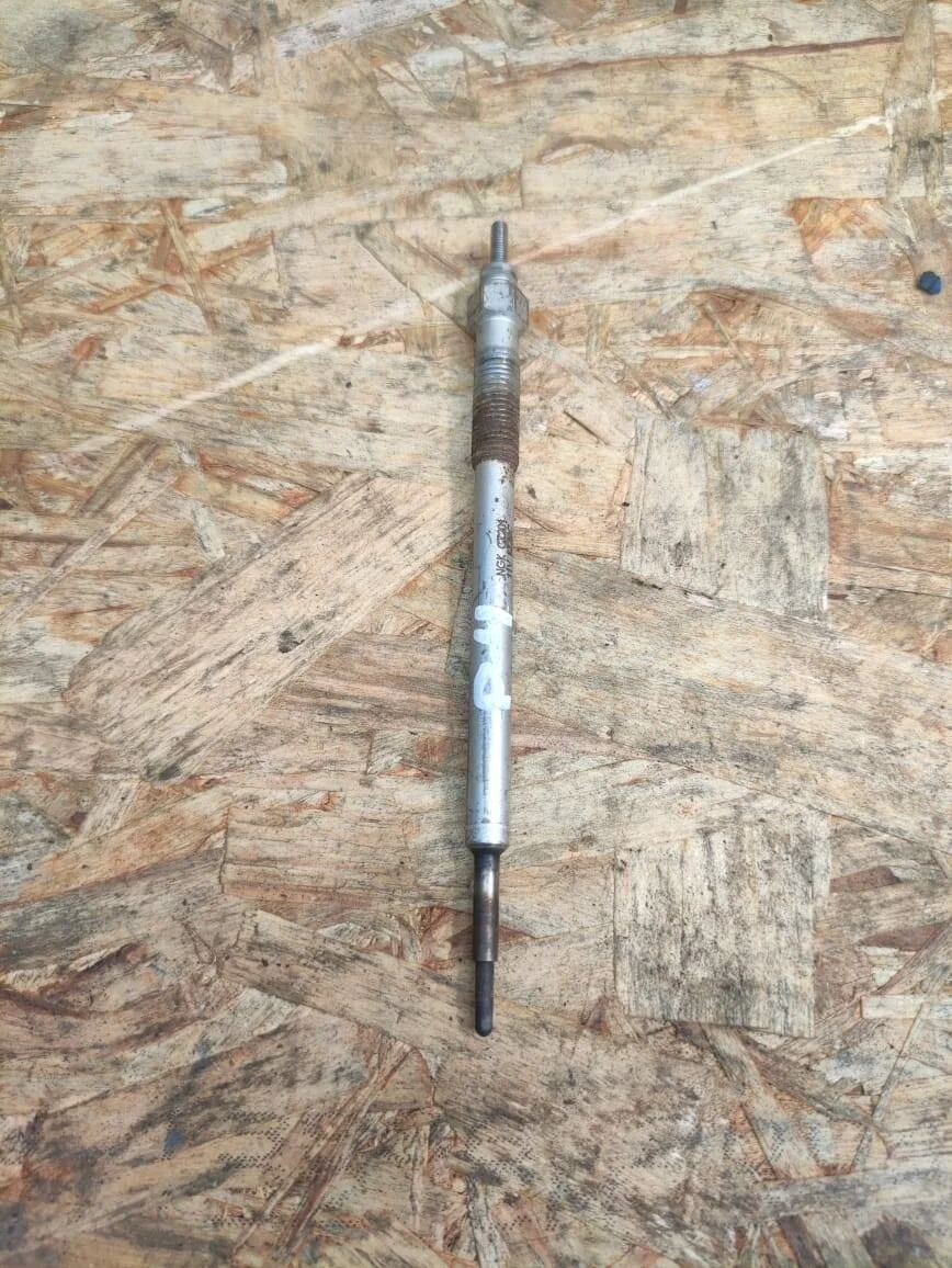 Свеча накаливания Mitsubishi Pajero 4 4M41