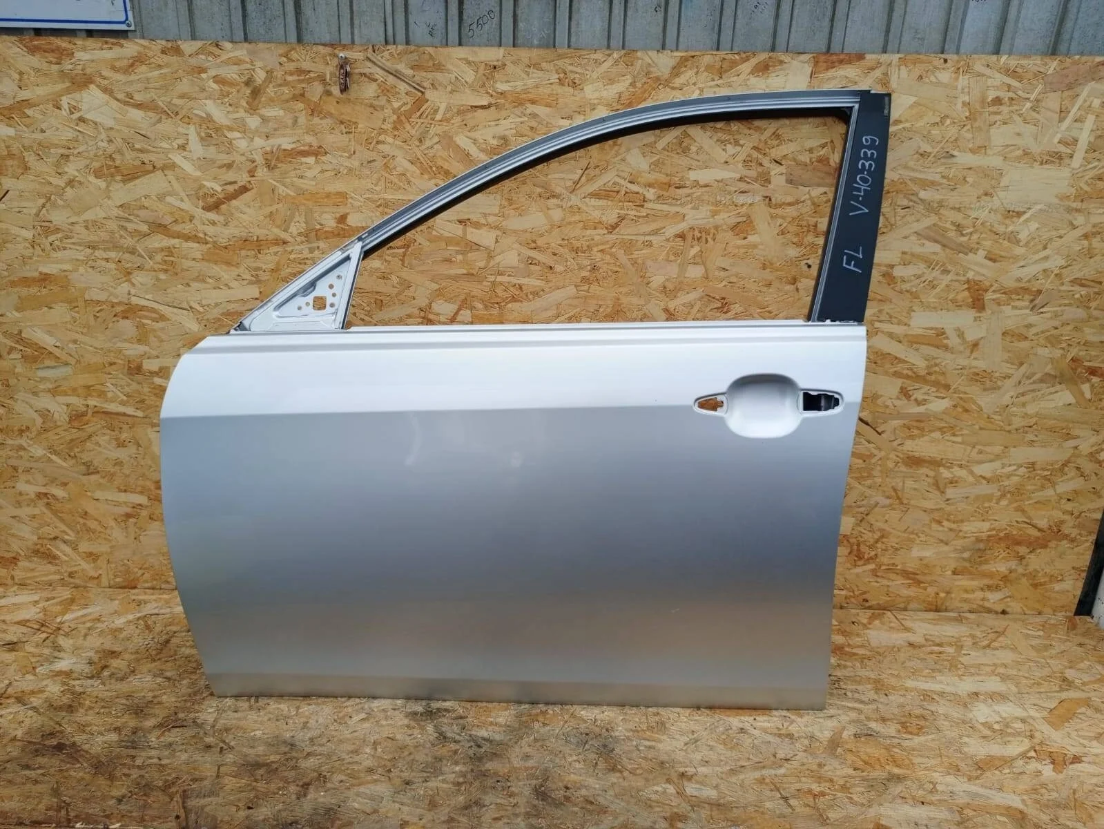 Дверь Toyota Camry V40 передняя левая 1D4