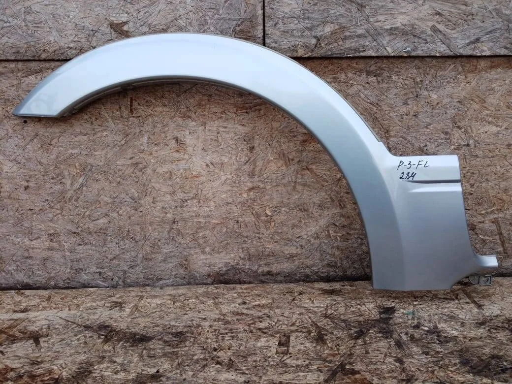 Расширитель крыла Mitsubishi Pajero 3 2003-2006гг. Оригинал передний левый SILVER