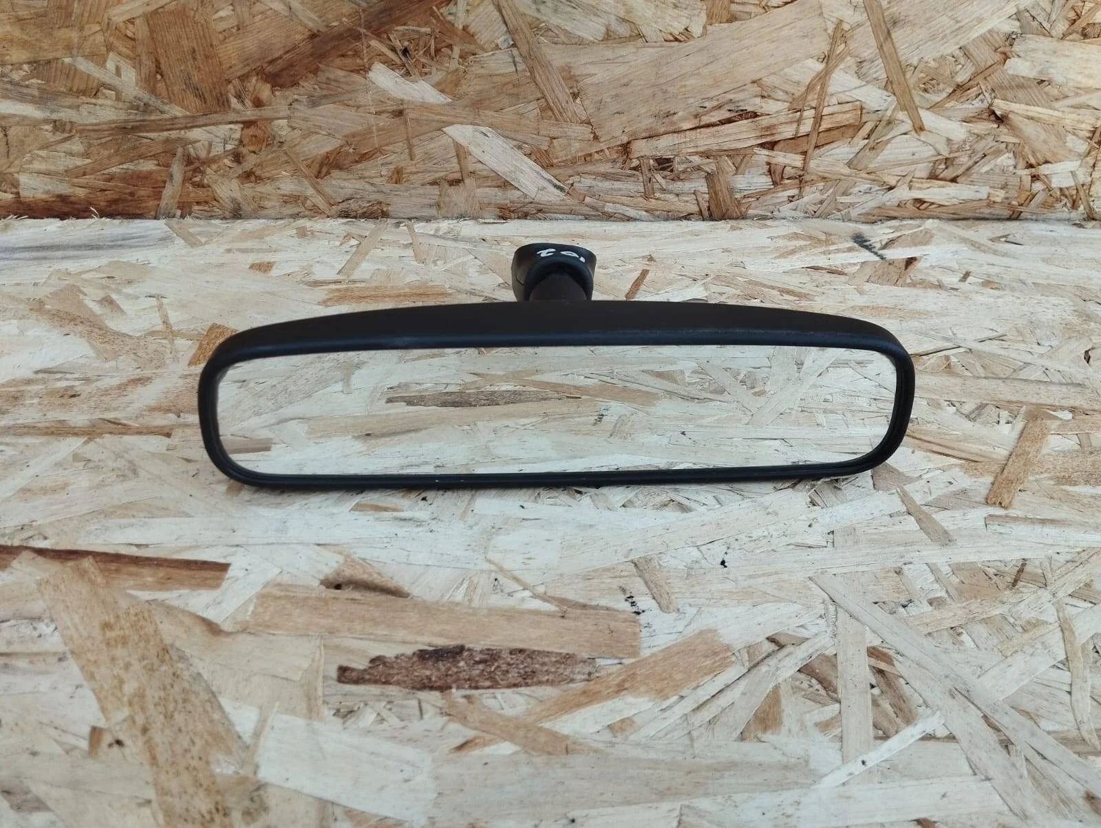 Зеркало салона Nissan Navara D40