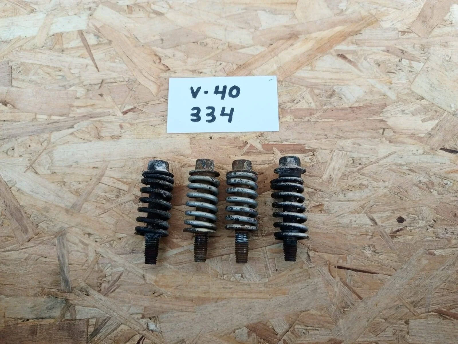 Болт глушителя Toyota Camry V50 к-т 4шт