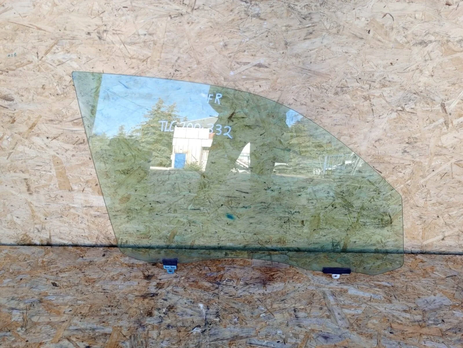 Стекло двери Toyota Land Cruiser 200 Оригинал ОДНОСЛОЙНОЕ БЕЗ Царапин