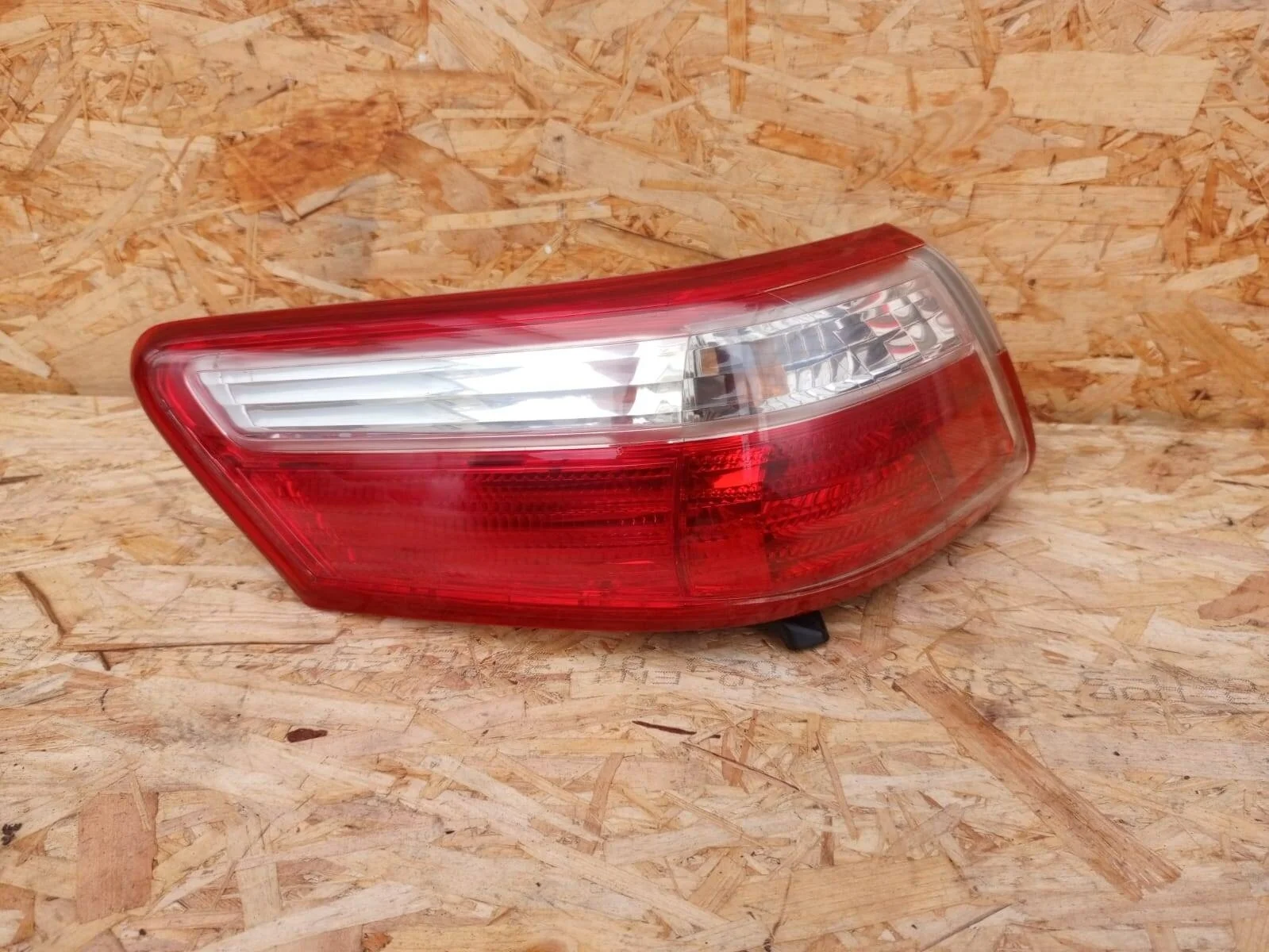 Фонарь Toyota Camry V40 2006-2011гг. задний левый Оригинал Без Дефектов