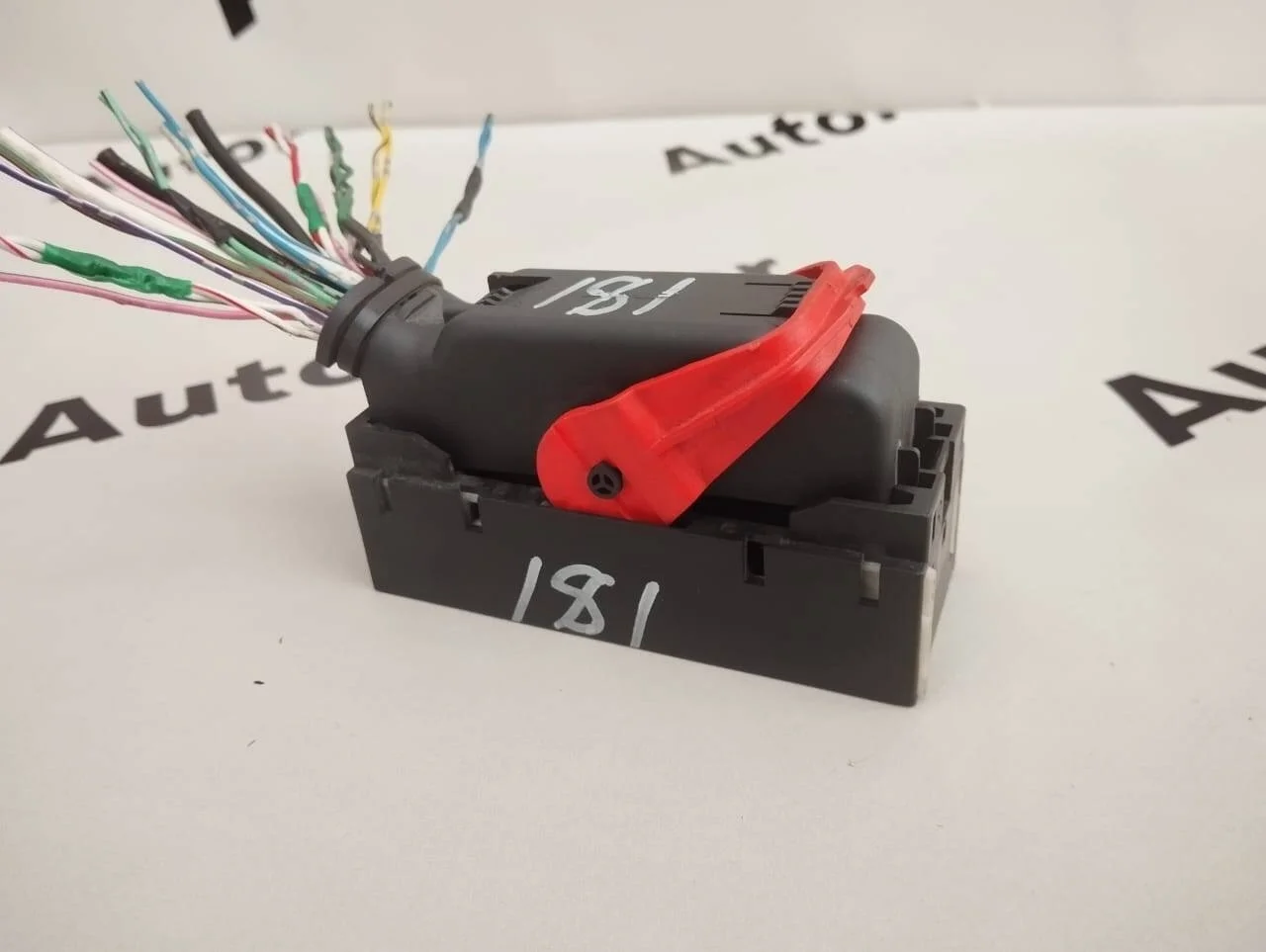 Разъем блока АБС Suzuki Grand Vitara под ESP