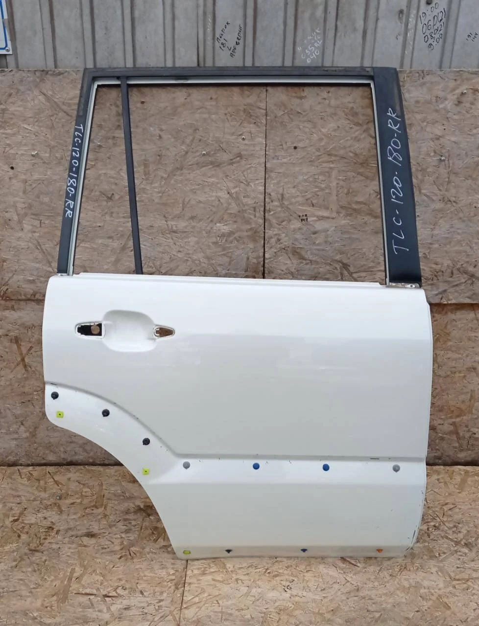 Дверь Toyota Land Cruiser Prado 120 2003-2008гг. задняя правая Оригинал