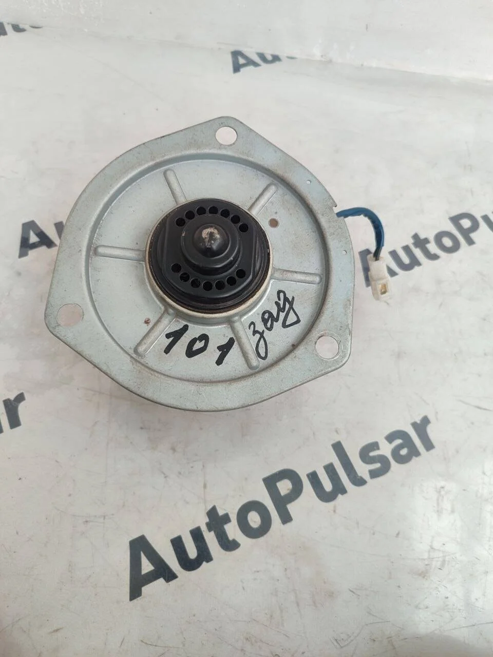 Мотор отопителя Mitsubishi Pajero 4 задний Оригинал